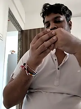 Snapshot of vinay_smalldick chatting on January 18, 2026, 11:46 am vinay smalldick online show from January 18, 2026, 11:46 am