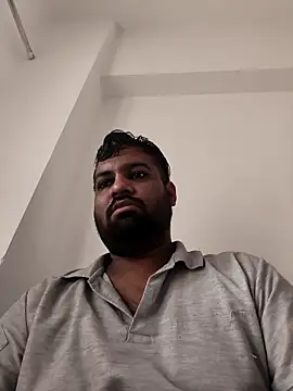 Snapshot of vinay_smalldick chatting on February 24, 2026, 2:45 am vinay smalldick online show from February 24, 2026, 2:45 am