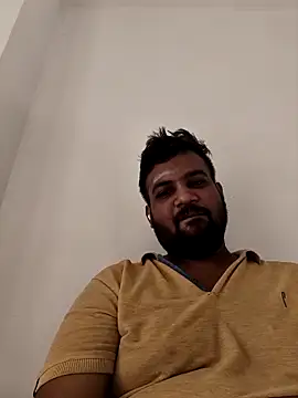 vinay smalldick online show from May 28, 2026, 2:19 am