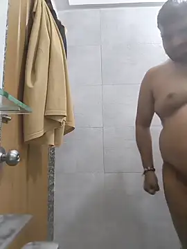 Snapshot of vinay_smalldick chatting on February 15, 2026, 4:13 am vinay smalldick online show from February 15, 2026, 4:13 am