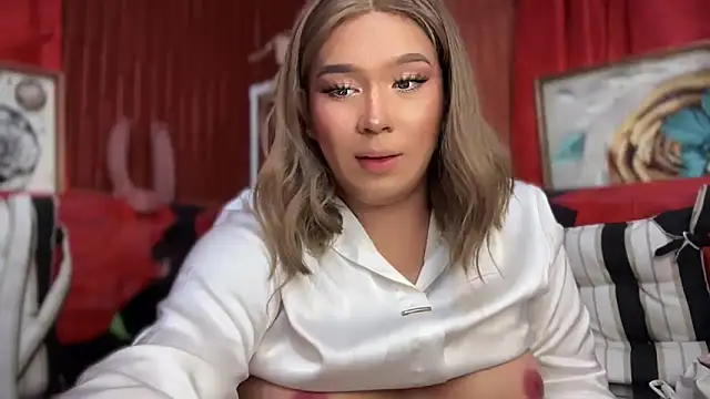 Snapshot of yourlady_andrea chatting on October 7, 2025, 5:03 pm yourlady andrea online show from October 7, 2025, 5:03 pm