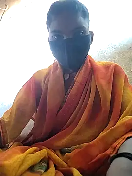 Snapshot of Hita_Grewal chatting on December 20, 2025, 7:44 am Hita Grewal online show from December 20, 2025, 7:44 am
