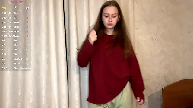 CharlynDini online show from September 28, 2025, 3:19 pm