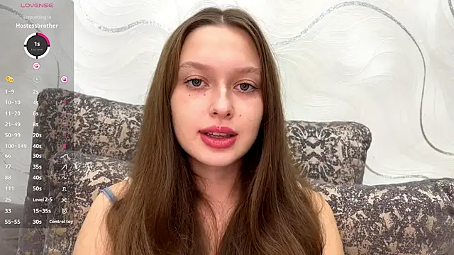 CharlynDini online show from October 5, 2025, 3:14 pm