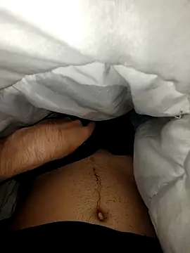 Snapshot of Angelmilf69 chatting on October 18, 2025, 1:35 pm Angelmilf69 online show from October 18, 2025, 1:35 pm