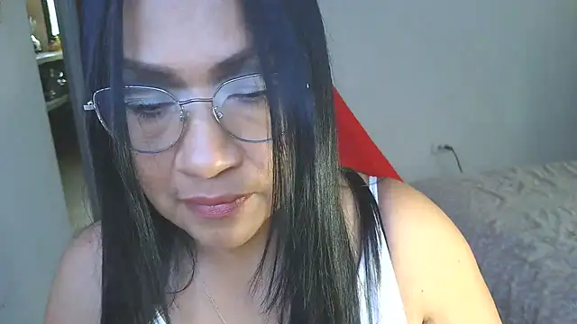 Snapshot of LissafeetHott chatting on February 11, 2026, 8:52 pm LissafeetHott online show from February 11, 2026, 8:52 pm