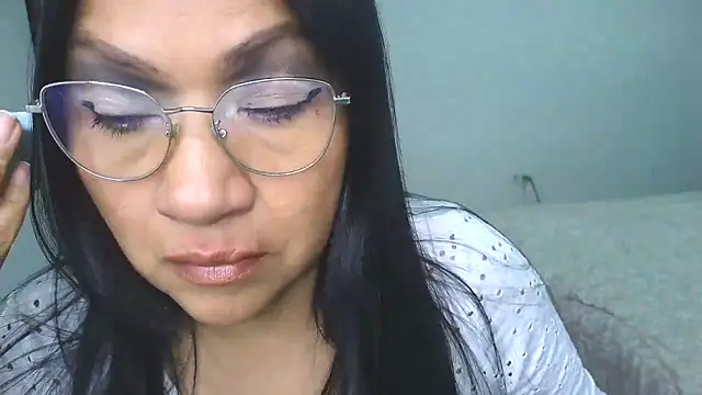 Snapshot of LissafeetHott chatting on December 19, 2025, 11:07 pm LissafeetHott online show from December 19, 2025, 11:07 pm