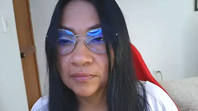 Snapshot of LissafeetHott chatting on February 25, 2026, 5:57 pm LissafeetHott online show from February 25, 2026, 5:57 pm