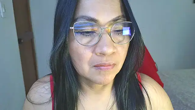 Snapshot of LissafeetHott chatting on February 23, 2026, 10:10 pm LissafeetHott online show from February 23, 2026, 10:10 pm