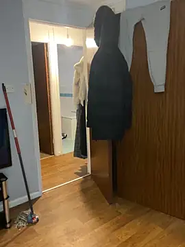 Snapshot of SexyLoLoUK chatting on November 4, 2025, 4:22 pm SexyLoLoUK online show from November 4, 2025, 4:22 pm