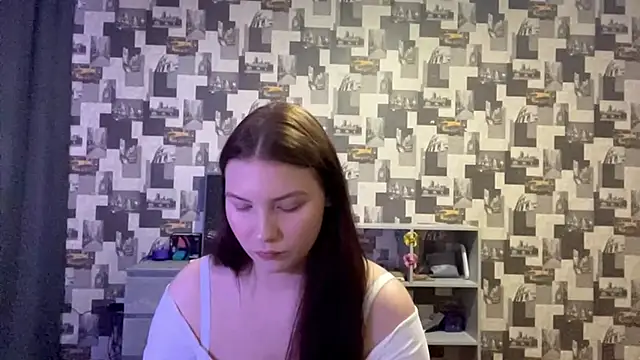 SwiiSweet online show from September 9, 2025, 4:16 pm