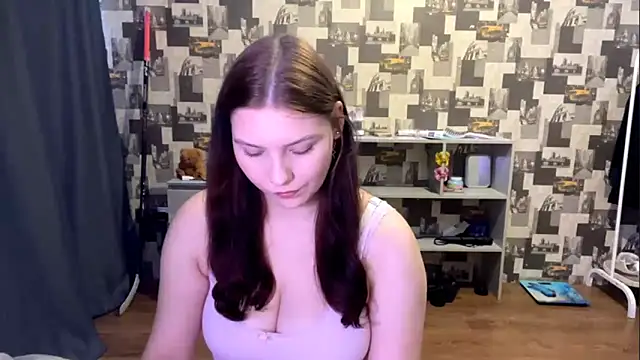 SwiiSweet online show from September 26, 2025, 4:14 pm