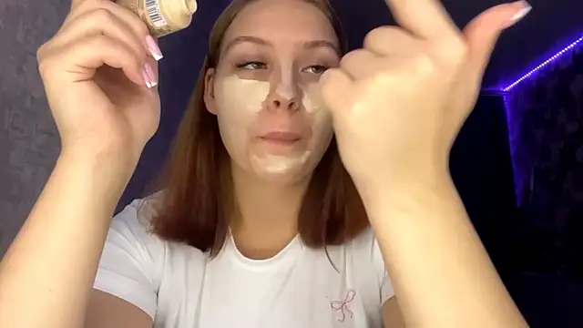 SwiiSweet online show from October 16, 2025, 4:04 pm