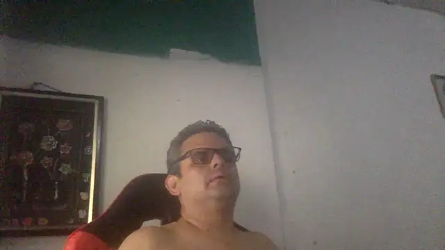 Katracho6969 online show from April 1, 2026, 9:56 pm