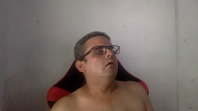 Snapshot of Katracho6969 chatting on June 17, 2026, 7:35 pm Katracho6969 online show from June 17, 2026, 7:35 pm