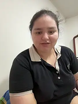 Snapshot of PortuPAWG chatting on February 13, 2026, 10:32 pm PortuPAWG online show from February 13, 2026, 10:32 pm