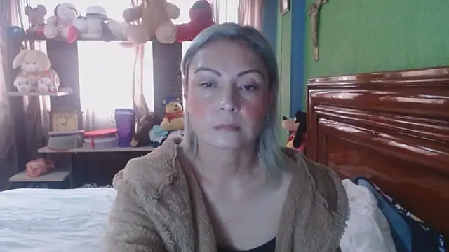  Charlize theron  online show from January 7, 2026, 8:58 pm