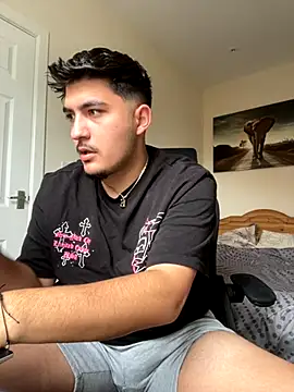 mixedcouplee69 online show from September 27, 2025, 12:00 pm