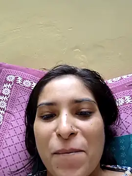 Snapshot of QUEEN-ADITI chatting on October 13, 2025, 7:04 pm QUEEN-ADITI online show from October 13, 2025, 7:04 pm