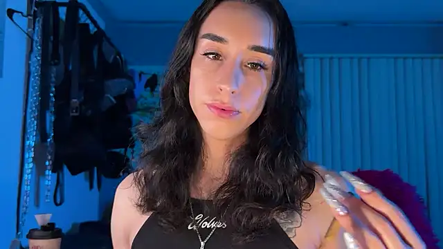 xoFrankie online show from April 3, 2026, 5:03 am