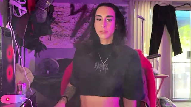 Snapshot of xoFrankie chatting on January 8, 2026, 10:38 pm xoFrankie online show from January 8, 2026, 10:38 pm