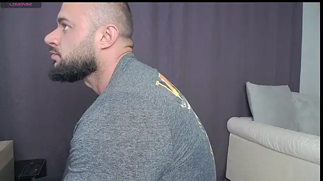 Snapshot of RickyMiami1 chatting on September 30, 2025, 5:08 pm RickyMiami1 online show from September 30, 2025, 5:08 pm