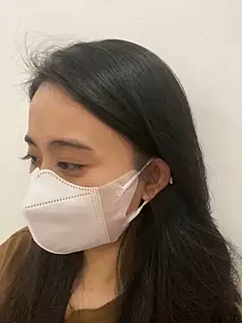 Mochi21 online show from October 3, 2025, 2:48 am