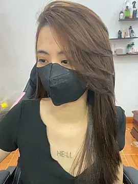 Mochi21 online show from February 13, 2026, 3:28 am