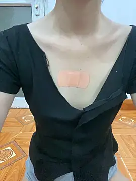 Mochi21 online show from September 9, 2025, 2:32 am