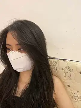 Mochi21 online show from October 12, 2025, 6:04 am