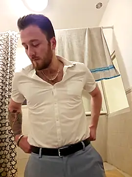 Keviios online show from December 2, 2025, 5:47 pm