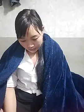 Snapshot of susu-00 chatting on November 1, 2025, 10:42 am susu-00 online show from November 1, 2025, 10:42 am