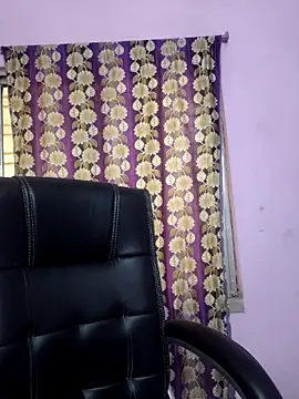 cutie pei002 online show from February 11, 2026, 7:41 am