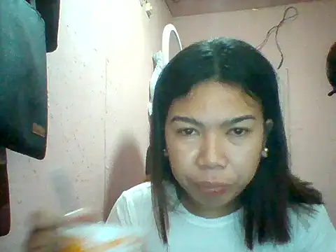 Snapshot of aniya_04 chatting on September 19, 2025, 10:58 pm aniya 04 online show from September 19, 2025, 10:58 pm