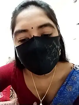 Snapshot of Puja-Rane chatting on May 19, 2026, 1:56 am Puja-Rane online show from May 19, 2026, 1:56 am