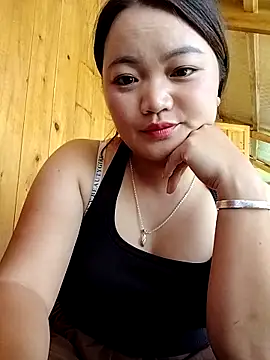 Snapshot of lusy-000 chatting on October 13, 2025, 6:26 am lusy-000 online show from October 13, 2025, 6:26 am