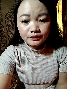 Snapshot of lusy-000 chatting on November 27, 2025, 2:34 am lusy-000 online show from November 27, 2025, 2:34 am