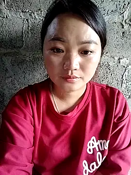 Snapshot of lusy-000 chatting on October 19, 2025, 9:34 am lusy-000 online show from October 19, 2025, 9:34 am