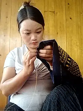 Snapshot of lusy-000 chatting on September 12, 2025, 12:55 am lusy-000 online show from September 12, 2025, 12:55 am