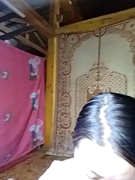 Snapshot of lusy-000 chatting on October 14, 2025, 8:15 am lusy-000 online show from October 14, 2025, 8:15 am