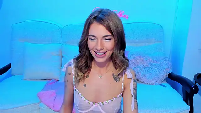 JessicaSky  online show from April 15, 2026, 7:58 pm