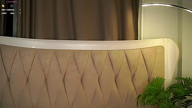 MarciDarugar online show from November 30, 2025, 3:13 pm