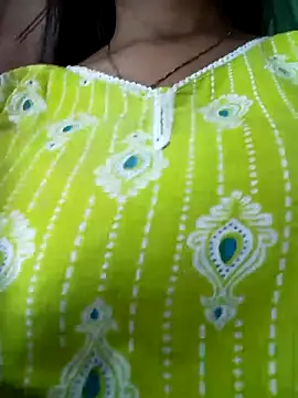 Snapshot of Rekha_89 chatting on September 14, 2025, 3:18 am Rekha 89 online show from September 14, 2025, 3:18 am