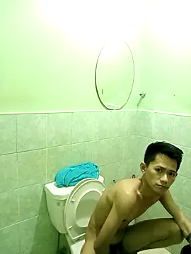 Snapshot of Skinny_CumLoader69 chatting on November 7, 2025, 6:51 am Skinny CumLoader69 online show from November 7, 2025, 6:51 am