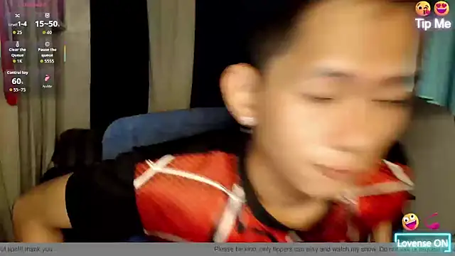Snapshot of Skinny_CumLoader69 chatting on May 21, 2026, 4:04 pm Skinny CumLoader69 online show from May 21, 2026, 4:04 pm
