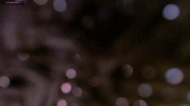 tommyblessd1 online show from October 26, 2025, 6:58 am