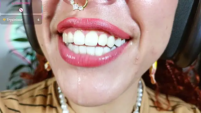 bri von dhara   online show from April 4, 2026, 1:23 am