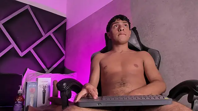 maximiliano jam online show from November 30, 2025, 6:03 am