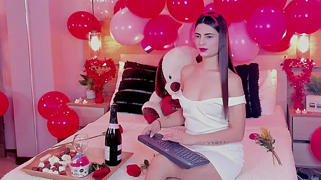 SusanAdams1 online show from February 14, 2026, 12:38 pm