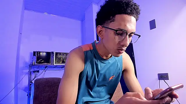 Snapshot of Cj_davis_ chatting on November 6, 2025, 12:47 am Cj davis online show from November 6, 2025, 12:47 am